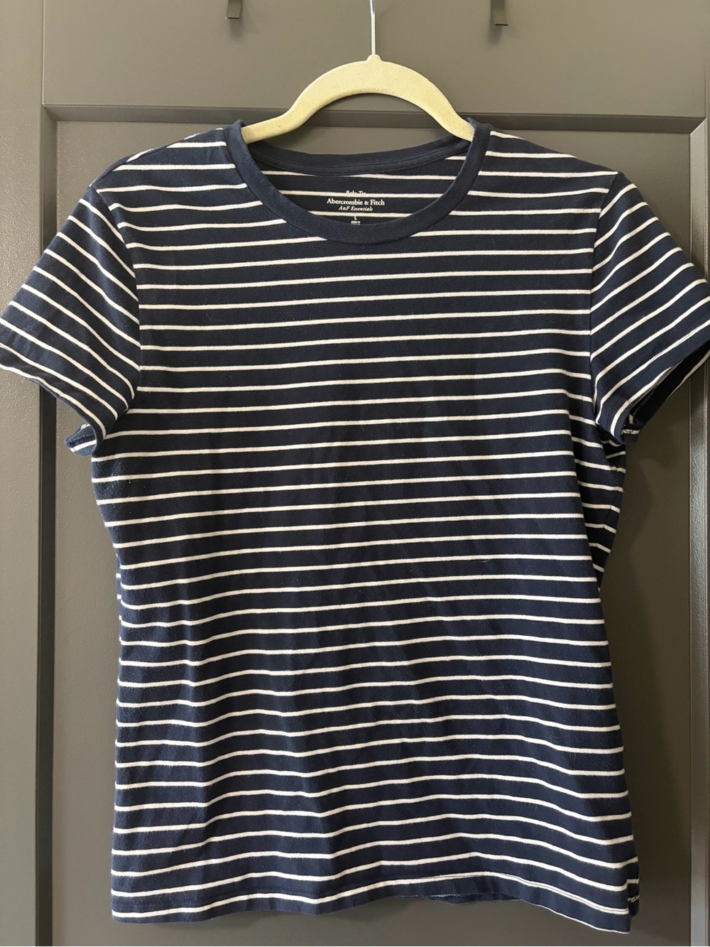 Abercrombie & Fitch Navy and White Striped Baby Tee Size L